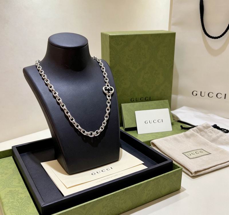 Gucci Necklace 08yxs37